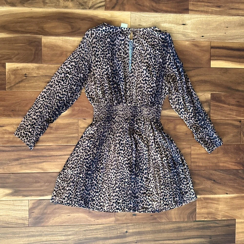 H&M Leopard Long Sleeve Dress size 6 - Picture 3 of 5
